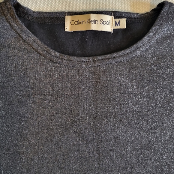 Calvin Klein Leggings and Top. Dark Gray. Medium. - Picture 5 of 5